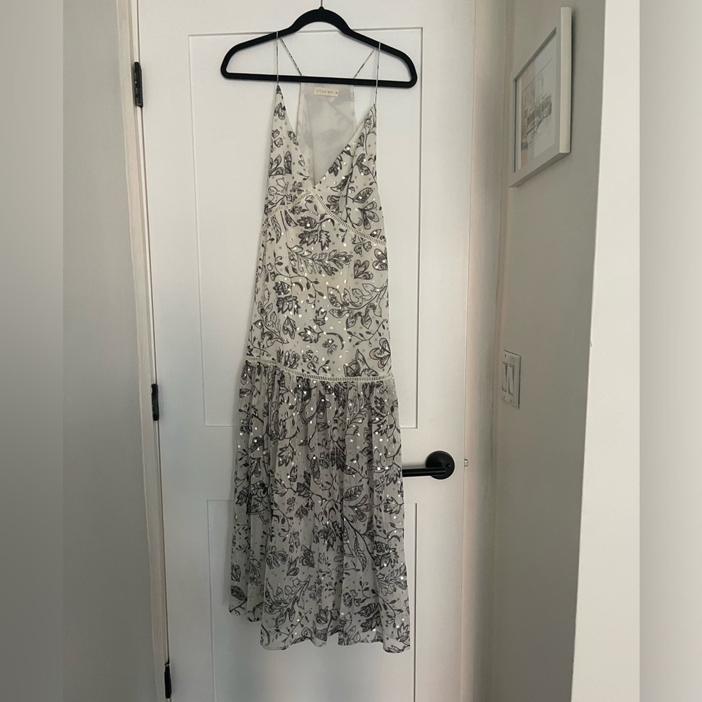 Stevie may dress